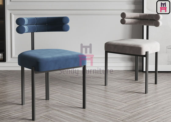 কেনা স্টাইলিশ ডাইনিংয়ের জন্য ওয়ালনট এবং ম্যাপল কাঠ এবং চামড়া প্যাচযুক্ত স্ল্যাটেড ব্যাক কাঠের রেস্তোঁরা চেয়ার online manufacture